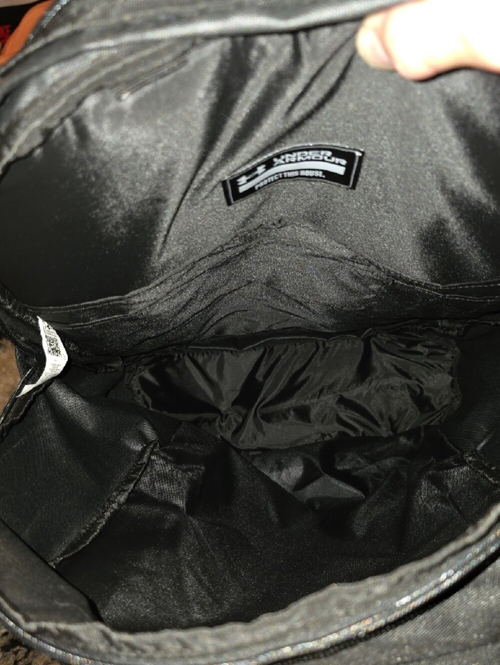 Under Armour Black Backpack with White Logo - Rugged Everyday Pack - Picture 6 of 9
